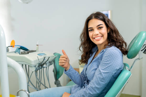 How Dental Clinics Tackle Common Oral Health Issues